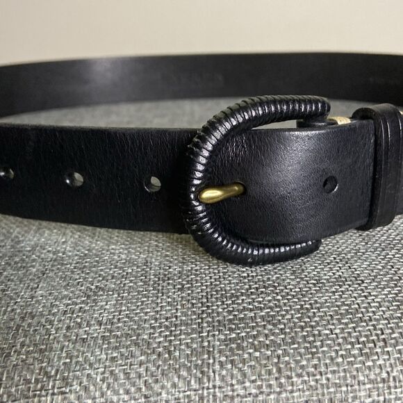 Lauren Ralph Lauren Women’s Brown Leather Wrapped Buckle Belt 35 Inches Classic - Picture 3 of 5